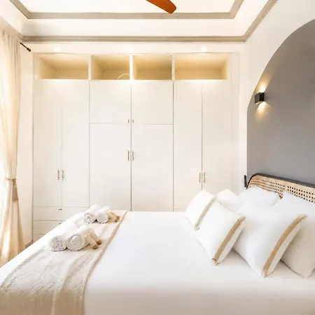 Apartment Champs Elysees *