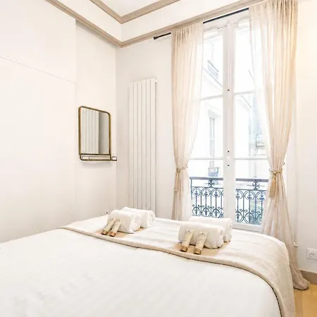 Appartement Champs Elysees *
