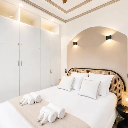 Appartement Champs Elysees *