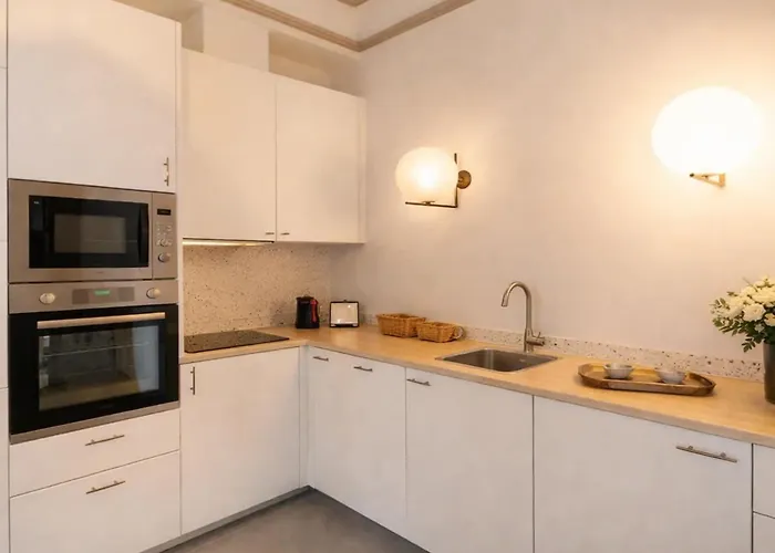 Champs Elysees Апартаменты Париж